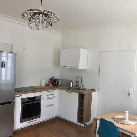 Appartement T2 - Centre-Ville Saint-Pourçain-sur-Sioule Extérieur photo